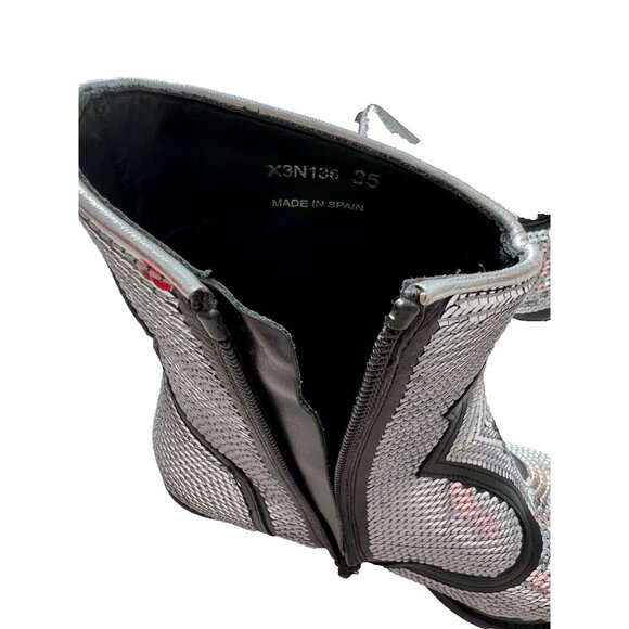 Emporio Armani Calfskin Leather Sequin Cowboy Booties Silver ( 35 ) - Picture 7 of 9